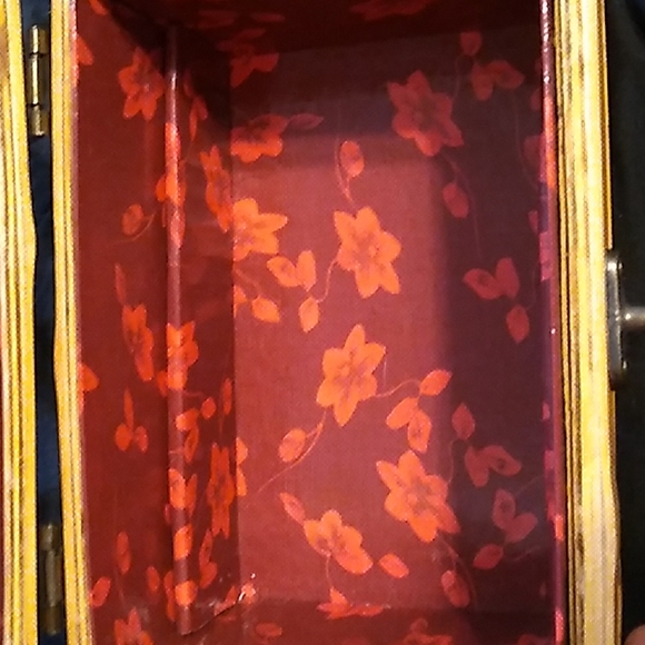 Wooden Jewelry Case or Handbag - Picture 16 of 16